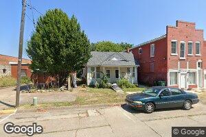 109 N Main St, Louisiana, MO 63353