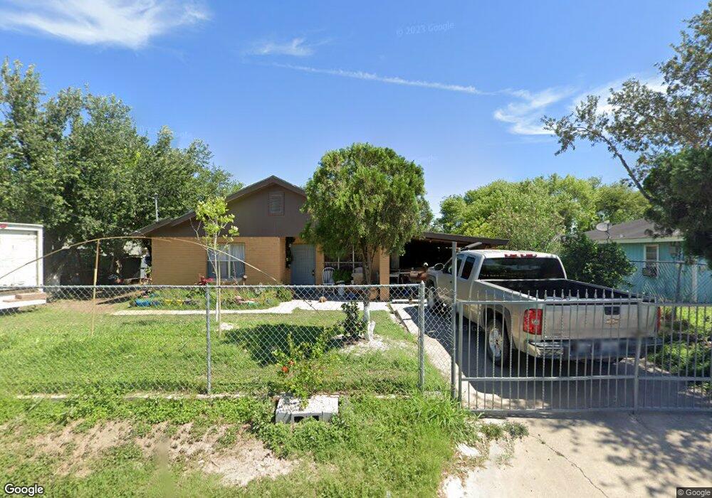 1902 W Mile 5 N, Weslaco, TX 78596 - photo 1