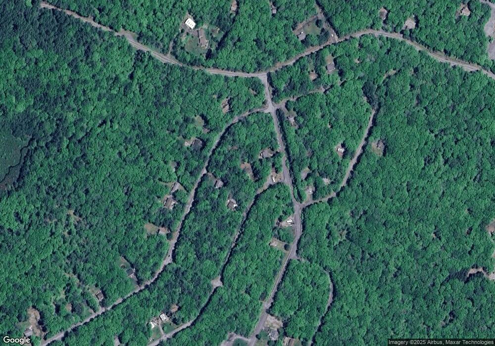 103 Hound Rd, Dingmans Ferry, PA 18328 - photo 1