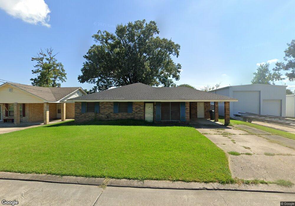 406 Cascade Dr, Houma, LA 70364 - photo 1