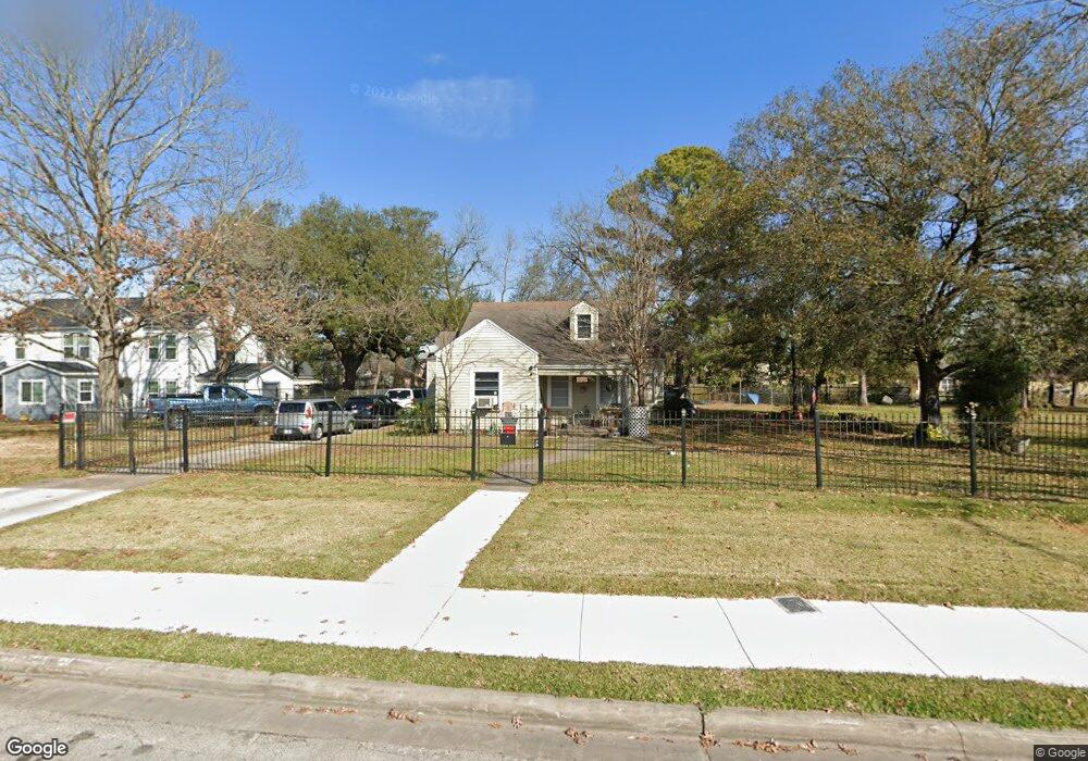 8021 Hartford St, Houston, TX 77017 - photo 1