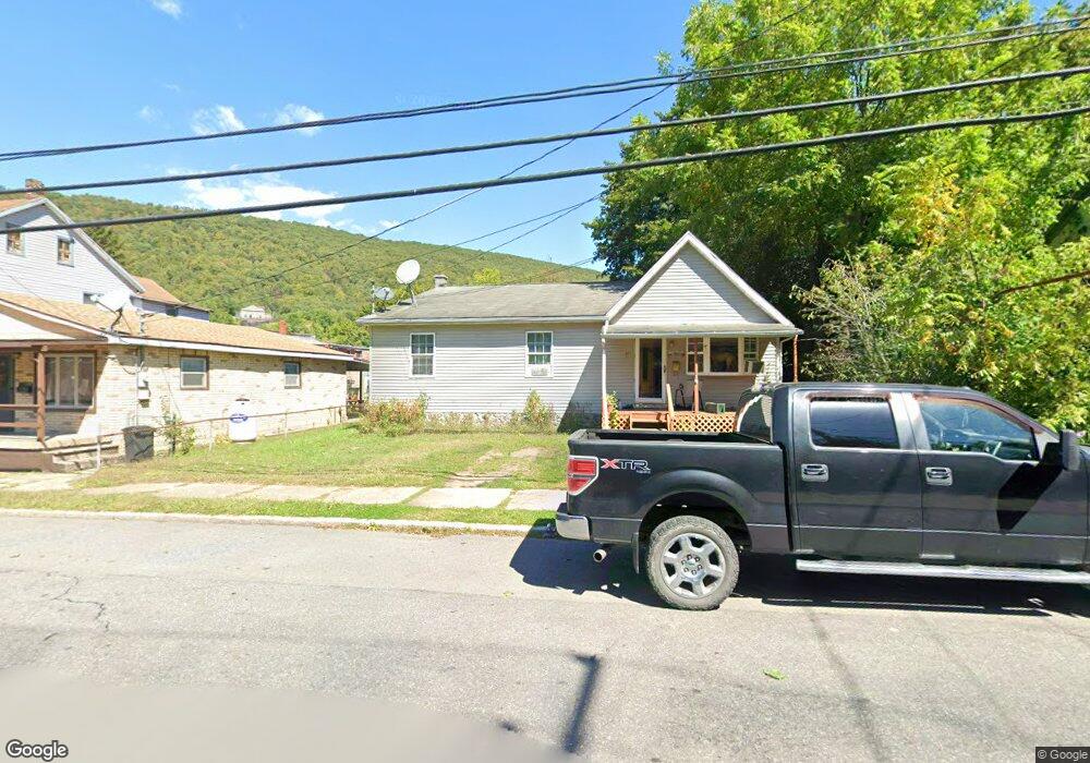 617 Center St, Coal Township, PA 17866 - photo 1