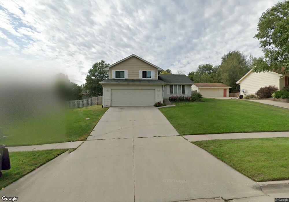 2516 SE 17th St, Des Moines, IA 50320 - photo 1