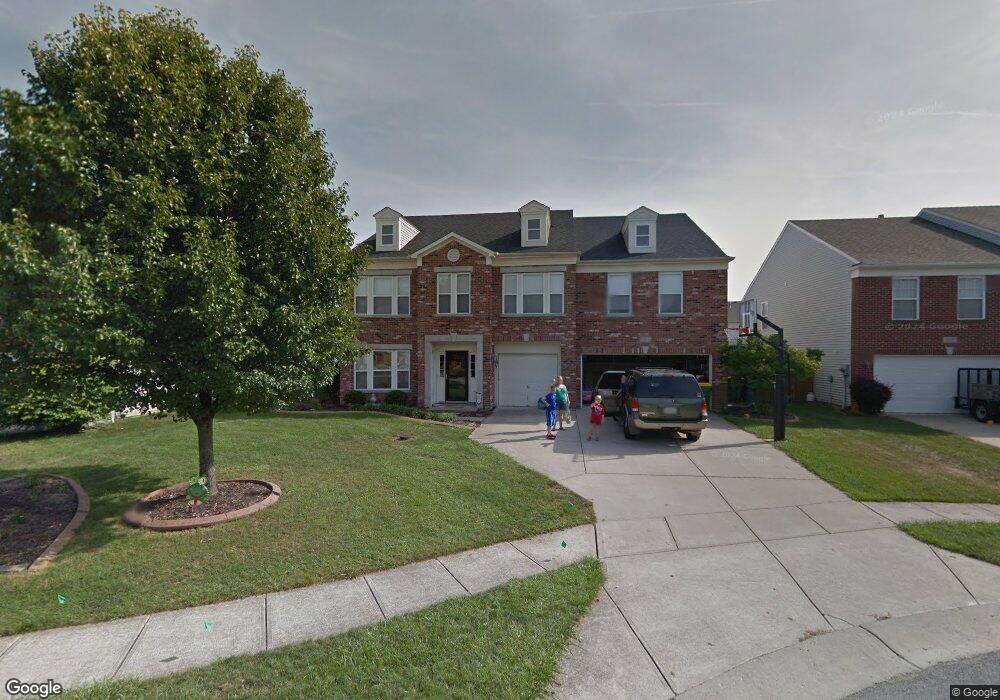 10371 Alice Ct, Fishers, IN 46038 - photo 1