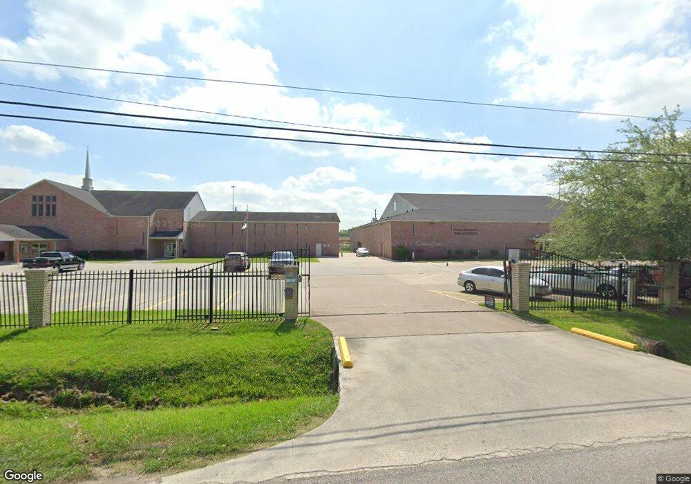 6915 Eastex Fw, Houston, TX 77093 - photo 1