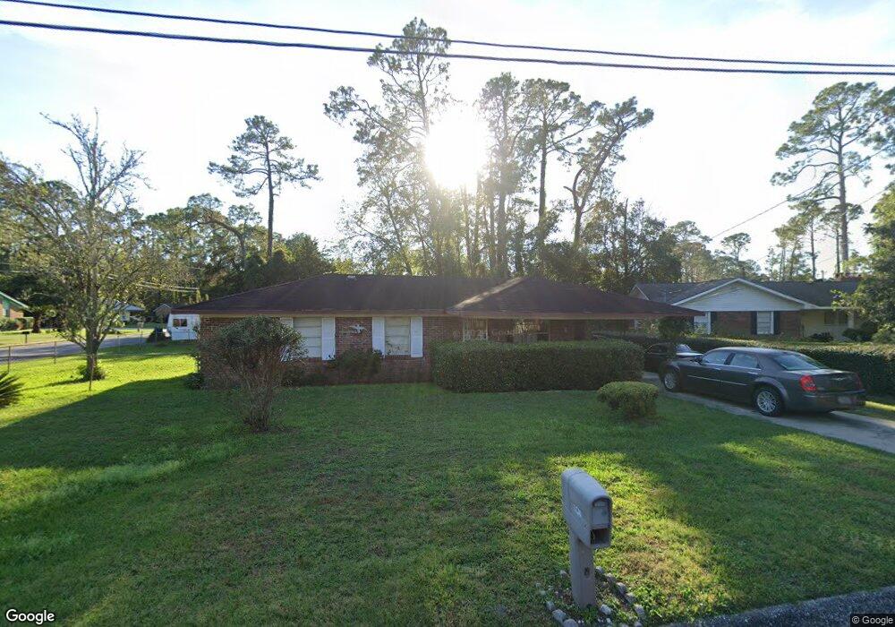 141 Mcdowell Cir, Brunswick, GA 31525 - photo 1