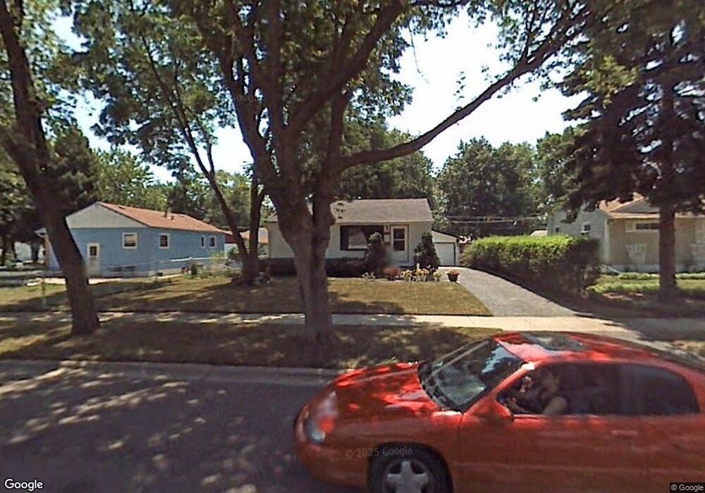 2241 Huron Terrace, Waukegan, IL 60087 - photo 1