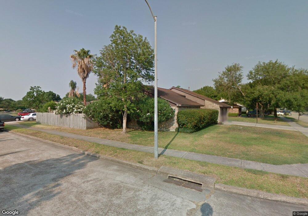 3419 Edgecreek Dr, Houston, TX 77066 - photo 1