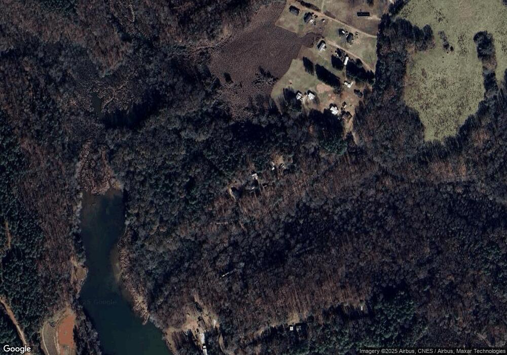 483 Combs Ave, Martin, GA 30557 - photo 1