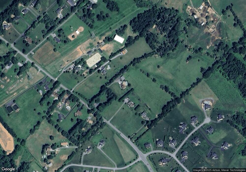 4815 Bartholow Rd, Sykesville, MD 21784 - photo 1