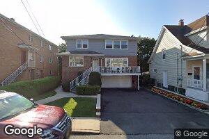 2430 6th St Unit 2, Fort Lee, NJ 07024