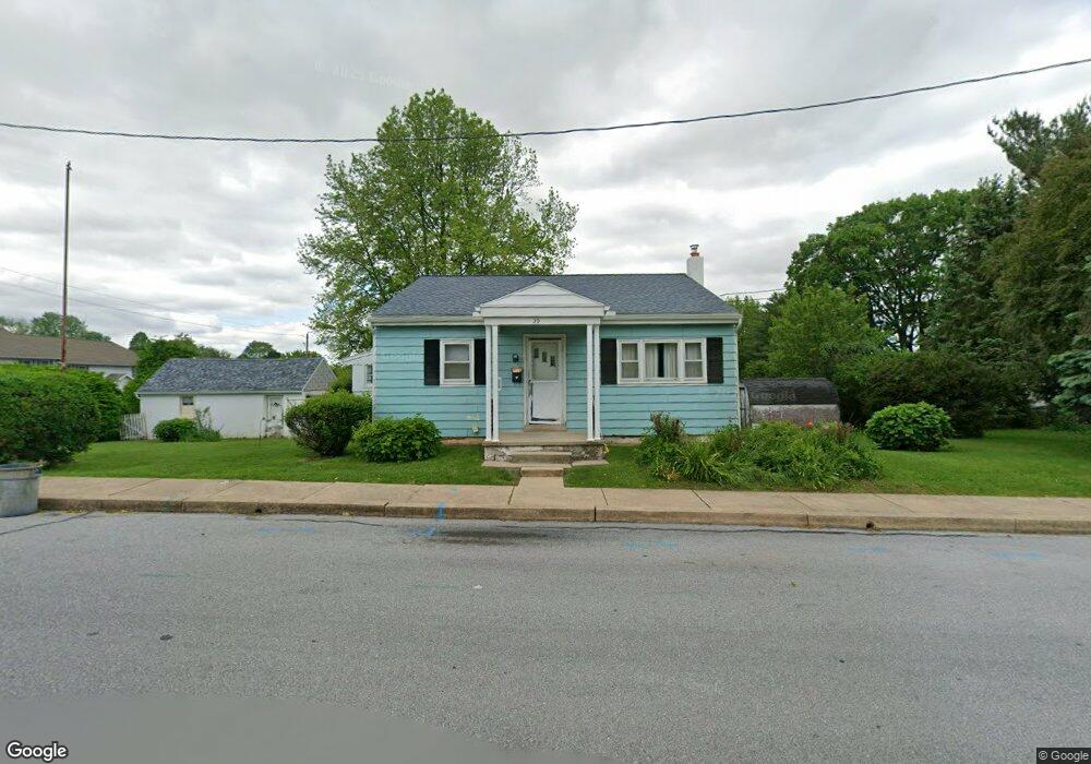 20 S 4th St, Womelsdorf, PA 19567 - photo 1