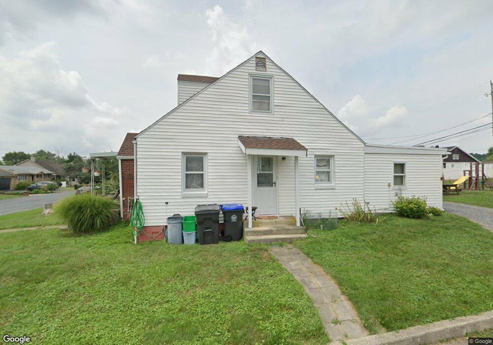 863 E Lexington St, Allentown, PA 18103 - photo 1