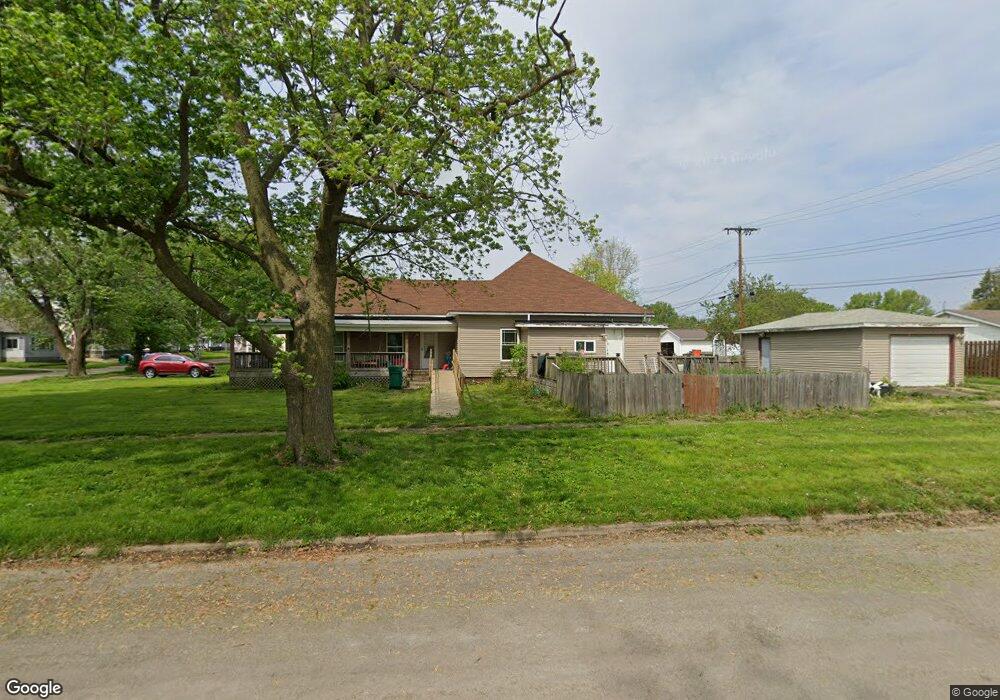 1804 Piatt Ave, Mattoon, IL 61938 - photo 1