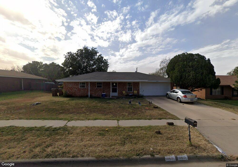 2708 Central Dr, Big Spring, TX 79720 - photo 1