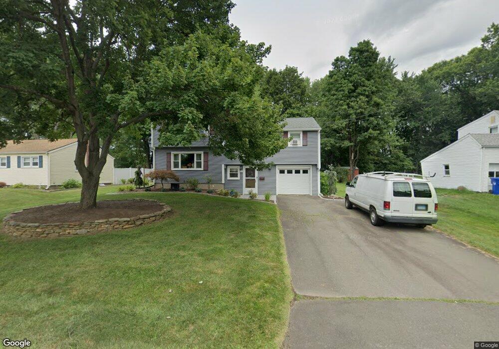 131 Knollwood Rd, Newington, CT 06111 - photo 1