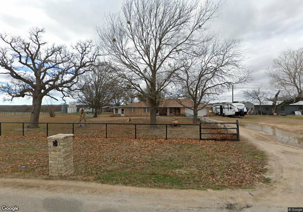 1432 Ross Ln, Springtown, TX 76082 - photo 1