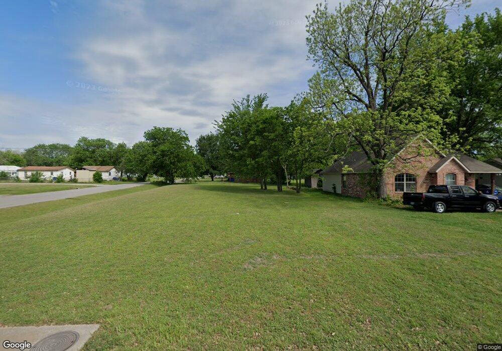 508 W Lampasas St, Ennis, TX 75119 - photo 1