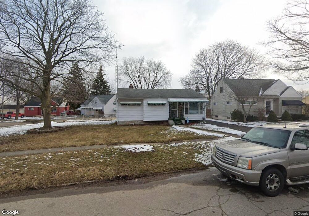 2901 Comanche Ave, Flint, MI 48507 - photo 1