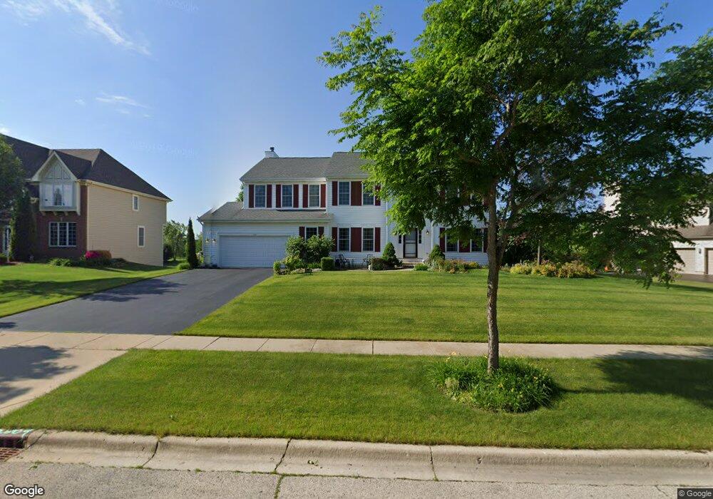 3681 Grayhawk Dr, Algonquin, IL 60102 - photo 1