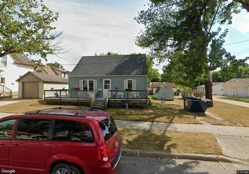 1109 3rd St N, New Ulm, MN 56073 - photo 1