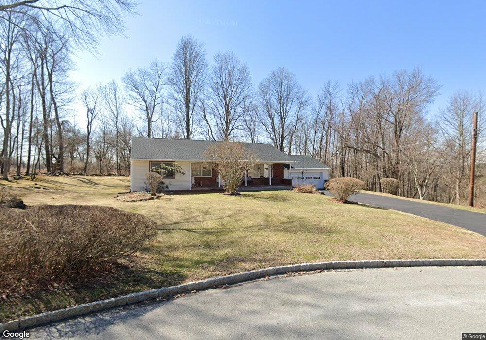 19 Westwood Dr, Walden, NY 12586 - photo 1