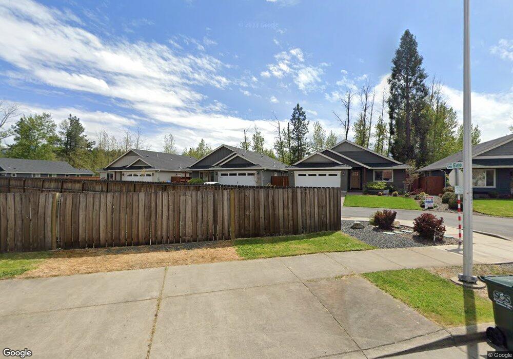 2293 SW Evie Ln, Grants Pass, OR 97527 - photo 1