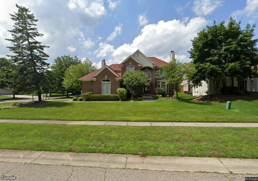 5126 Baywood Ct, West Bloomfield, MI 48323 - photo 1