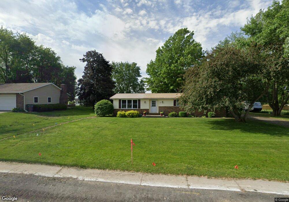 775 E Woodview Dr, Nappanee, IN 46550 - photo 1