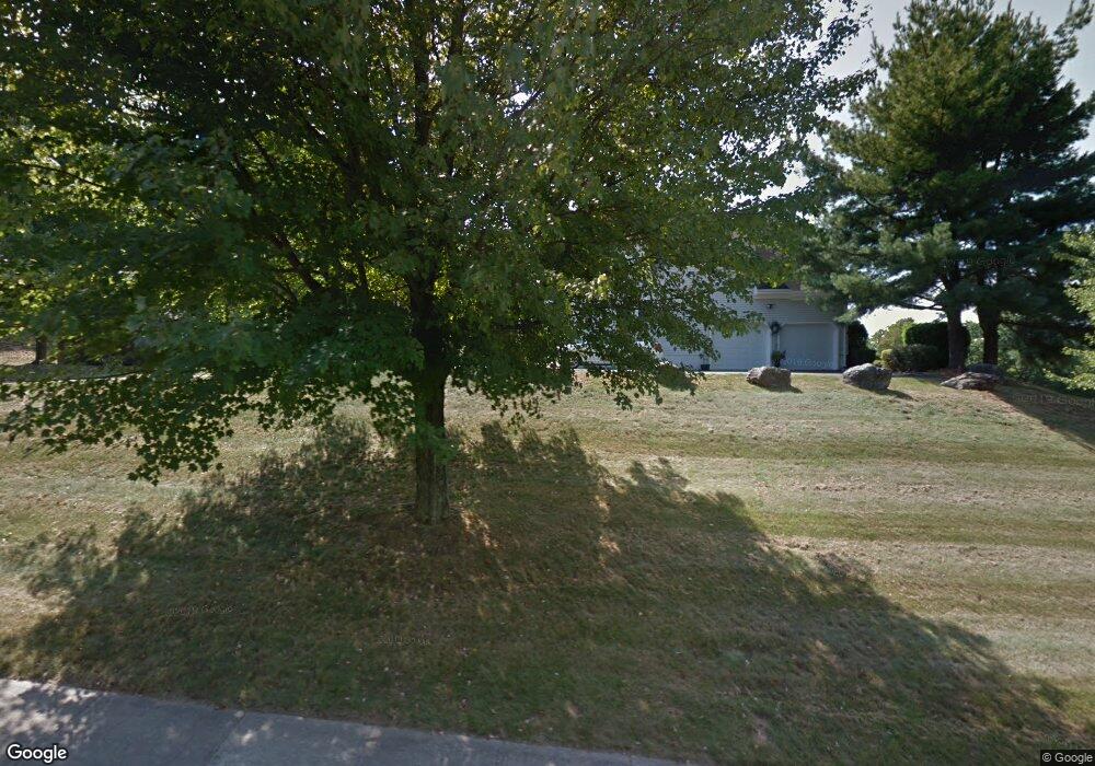 44 Grayrock Rd, Clinton, NJ 08809 - photo 1