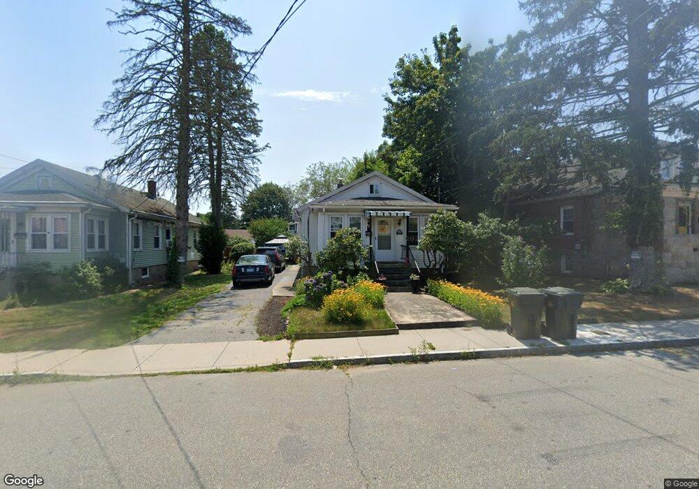 332 Jefferson Ave, New London, CT 06320 - photo 1