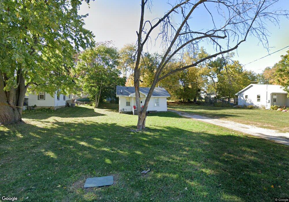 315 E 12th St N, Newton, IA 50208 - photo 1