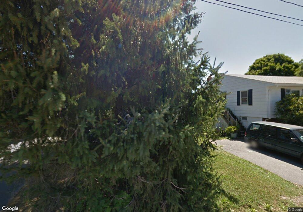 13 Kyle Terrace, Newport, RI 02840 - photo 1