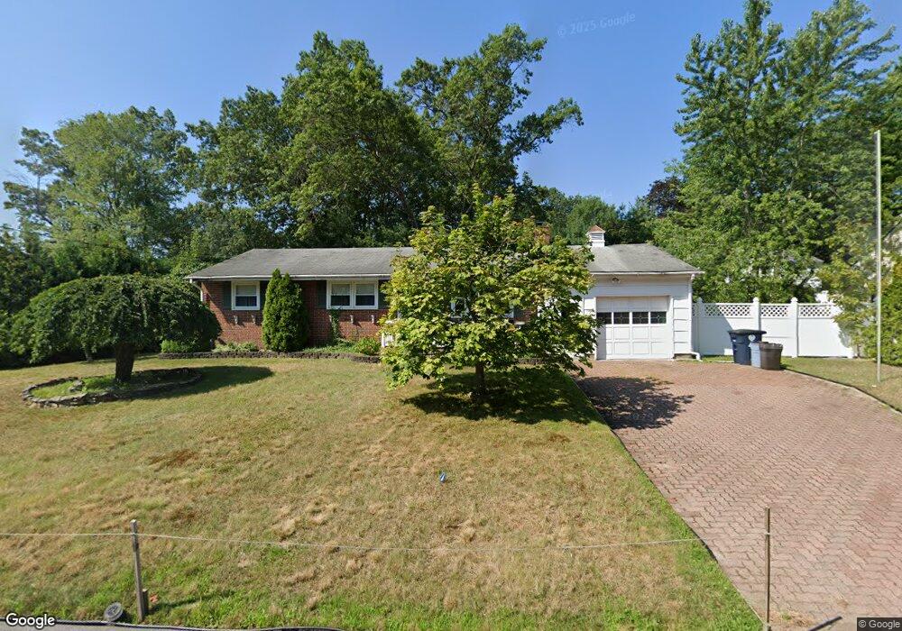 17 Carroll St, Nashua, NH 03063 - photo 1