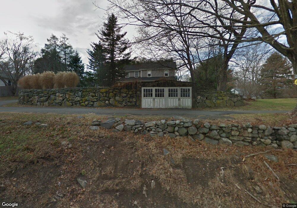 1019 North St, Greenwich, CT 06831 - photo 1