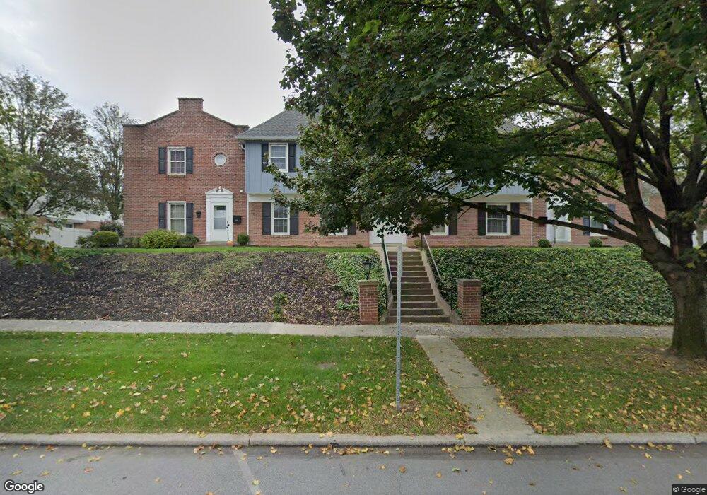 442 W Chocolate Ave, Hershey, PA 17033 - photo 1