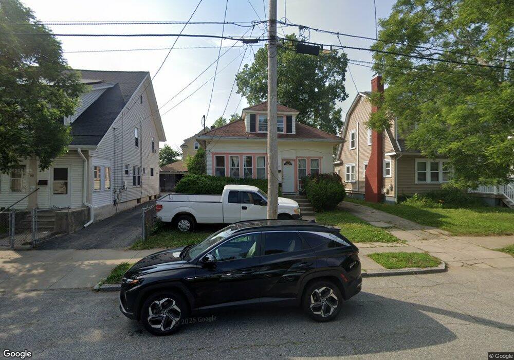 135 Verndale Ave, Providence, RI 02905 - photo 1