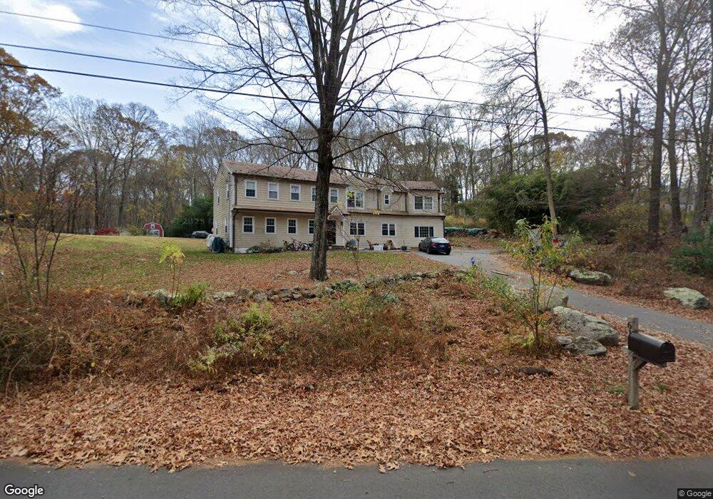 61 Rowland Rd, Old Lyme, CT 06371 - photo 1