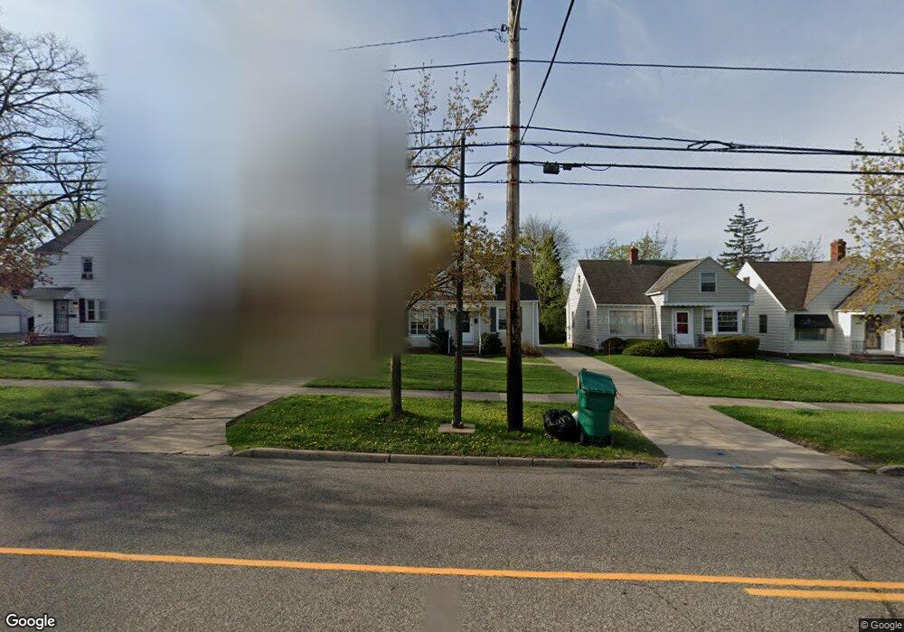 17714 Libby Rd, Maple Heights, OH 44137 - photo 1