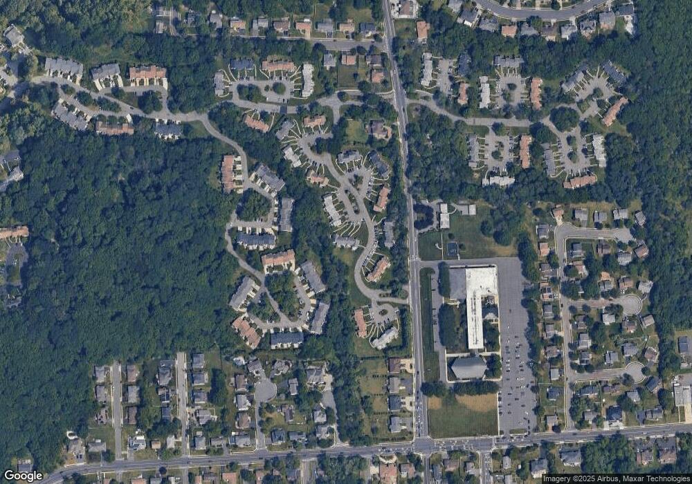 2302 Deerfield Dr, Edison, NJ 08820 - photo 1