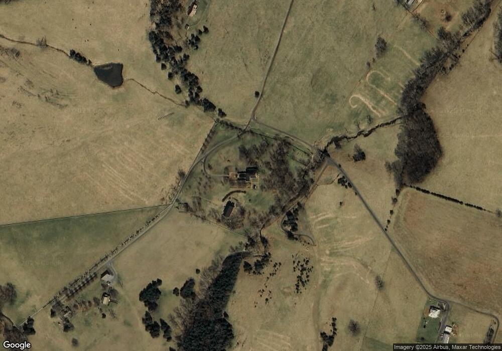 444 Spangler Ln, Bentonville, VA 22610 - photo 1