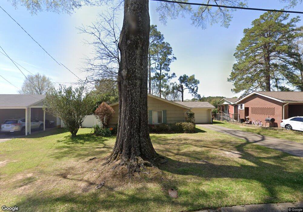 304 Wilson Dr, McComb, MS 39648 - photo 1