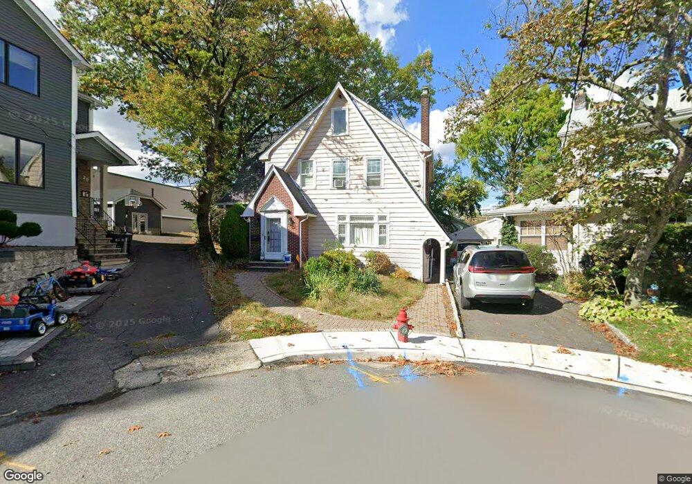 27 Forest Ct, Passaic, NJ 07055 - photo 1