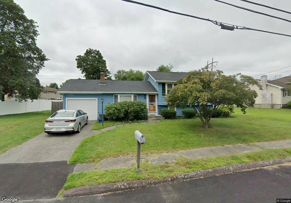 5 Columbus Rd, Woburn, MA 01801 - photo 1