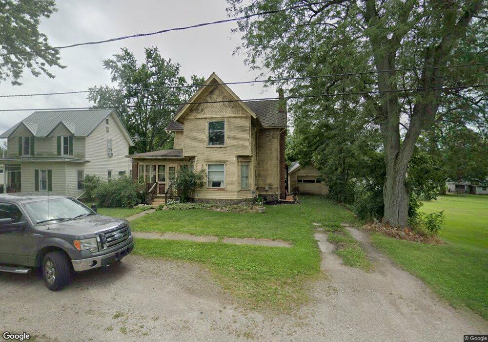 231 Saunders St, Addison, MI 49220 - photo 1