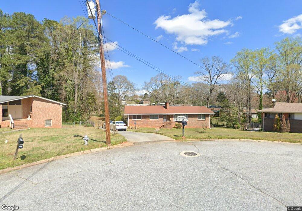 6560 Charles Dr, Morrow, GA 30260 - photo 1