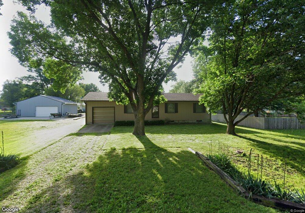 614 Fowler St, Maple Hill, KS 66507 - photo 1