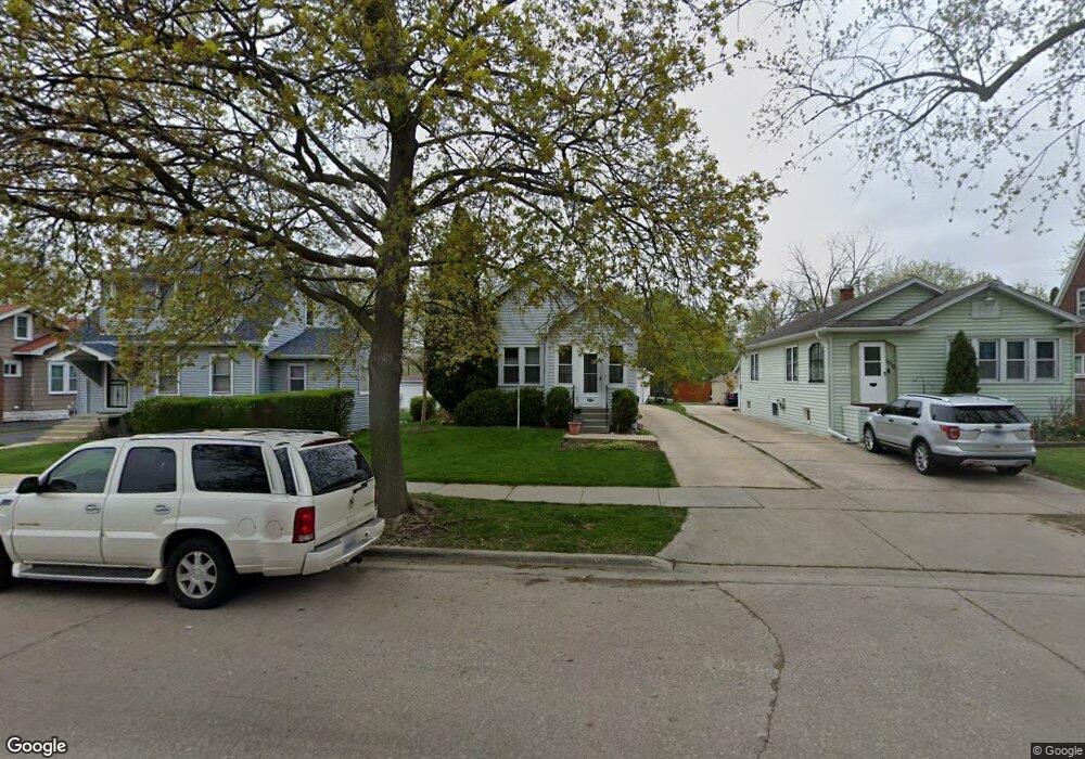 1512 W Monroe St, Waukegan, IL 60085 - photo 1