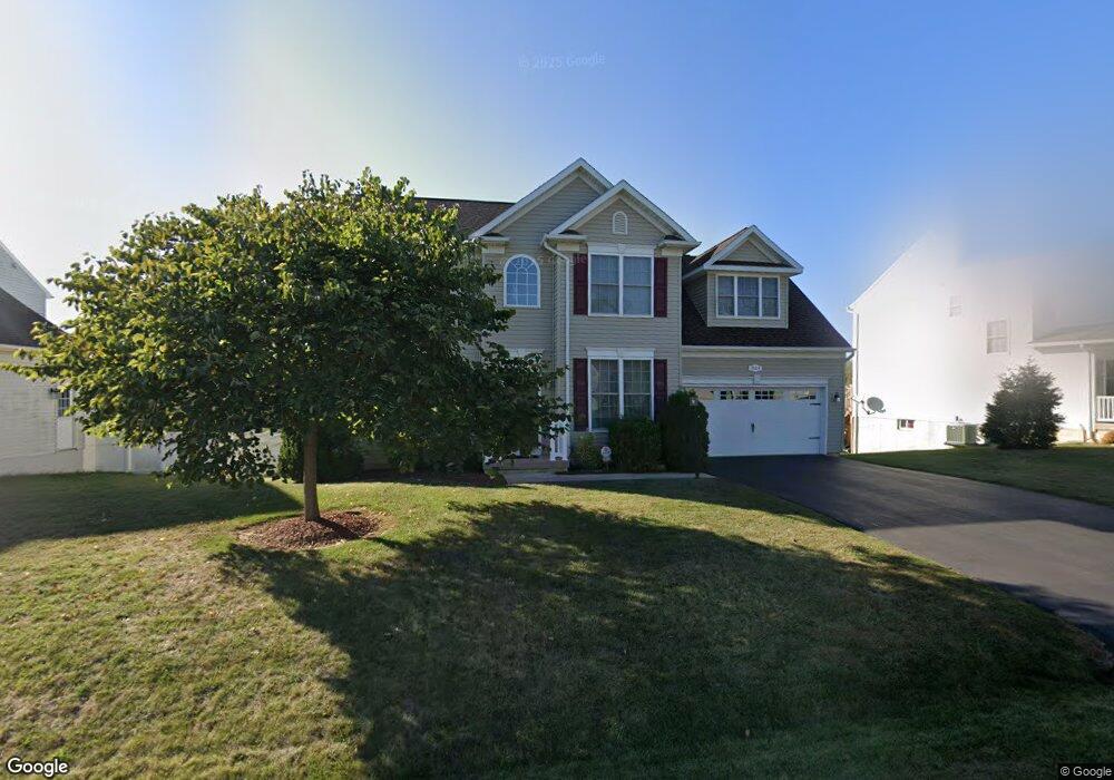 10214 Saddlebrooke Ln, Hagerstown, MD 21740 - photo 1