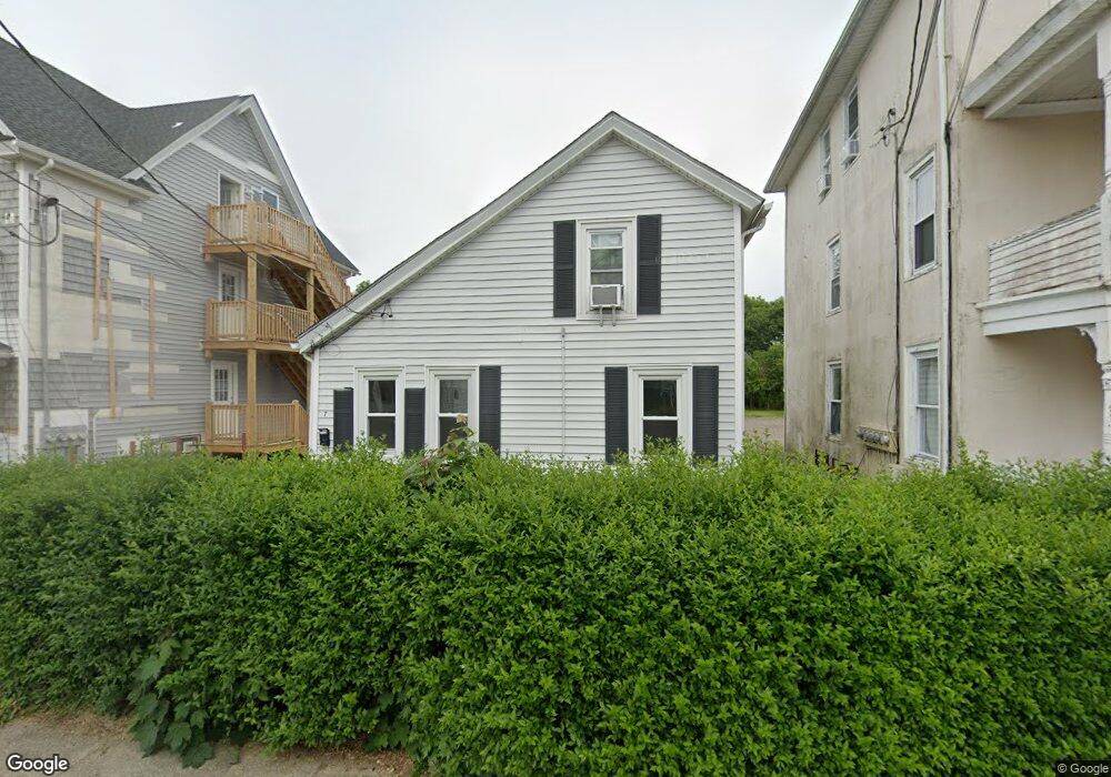 7 Pond St, Westerly, RI 02891 - photo 1